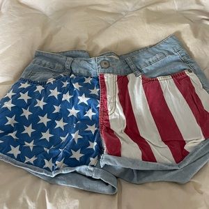 American Flag Levi Short